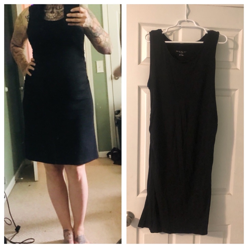 Liz Lange black sleeveless maternity dress